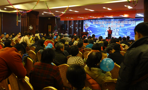 新稀寶感恩活動(dòng)現(xiàn)場